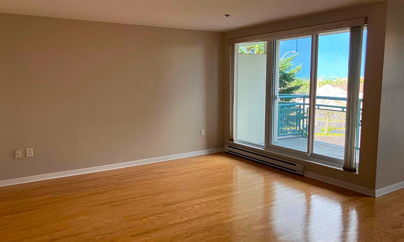 For Rent: Concrete B...