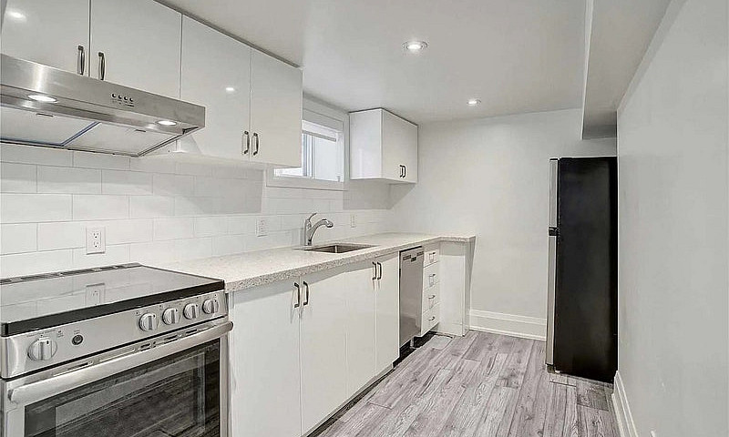 2-Bed, 2-Bath Lower ...
