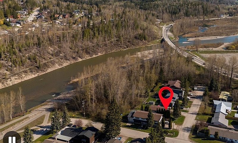 House For Sale In Fe...