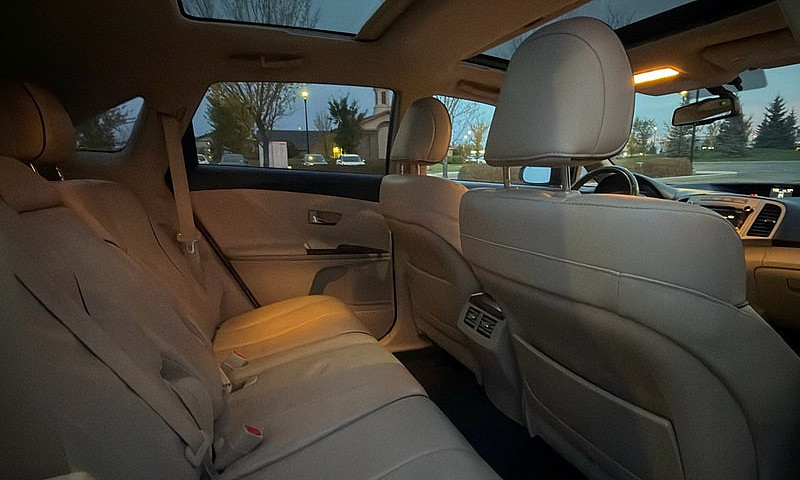 Toyota Venza...
