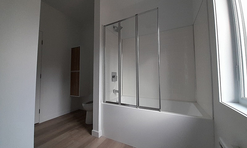 Maison 2024 46X26...