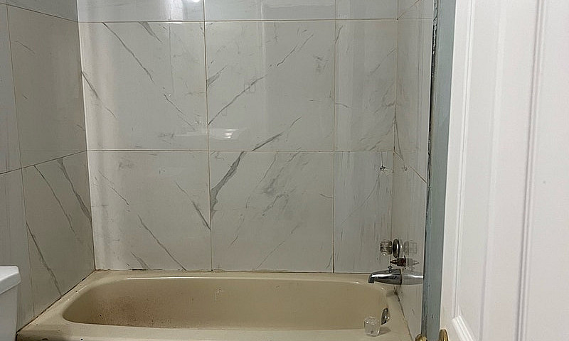 Room For Rent In Pre...