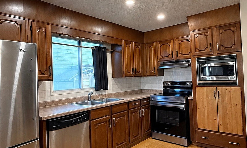 Furnished 3 Bedroom,...