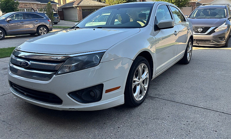 2012 Ford Fusions Se...