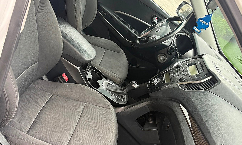 2016 Santa Fe Sport!...
