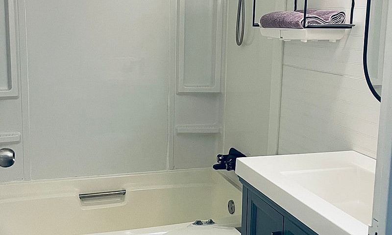One Bedroom Condo Fo...