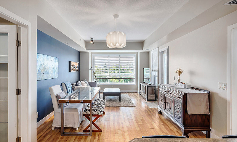 Top Floor | Sweeping...
