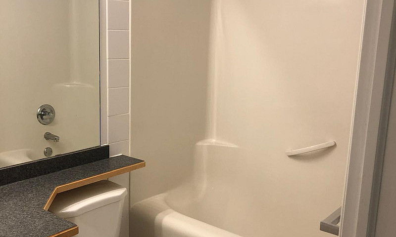 1 Bedroom 1 Bathroom...