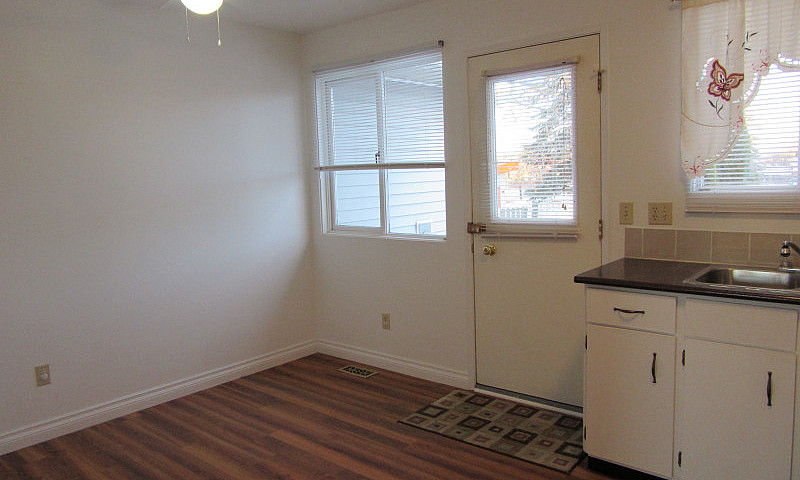 566 Wainwright St Mi...