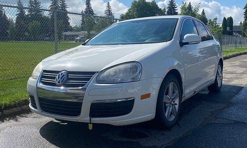 2008 Volkswagen Jett...
