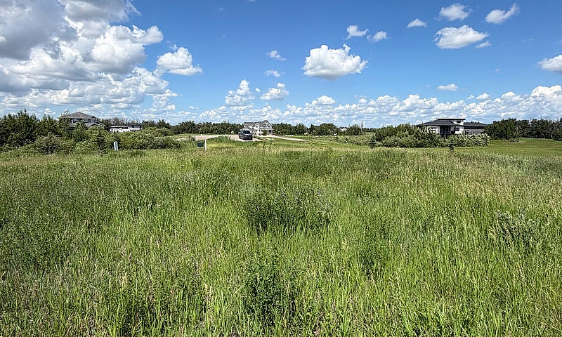 Saskatoon Acreage Lo...