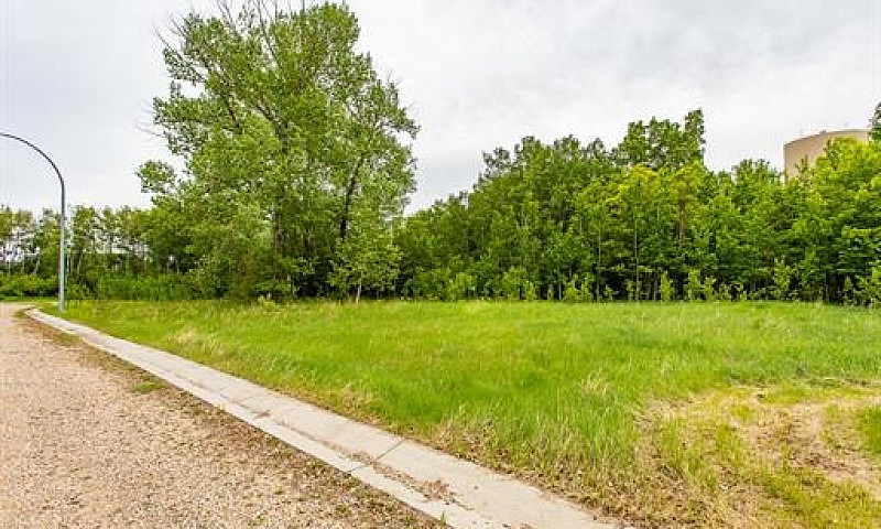 Fully Serviced Lot 4...