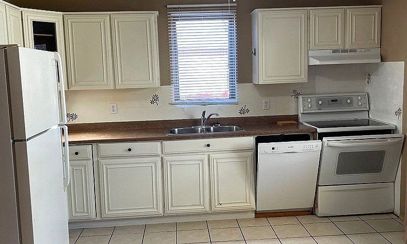 Bright 2 Bdrm Legal ...