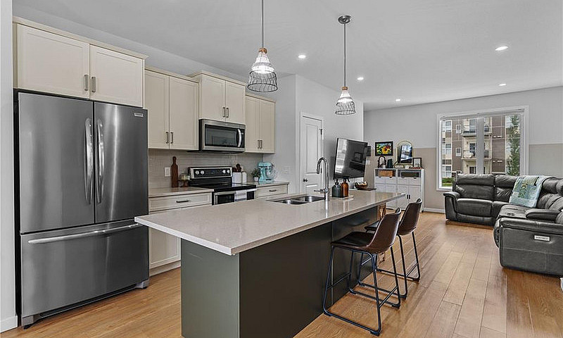 2021 Built Townhouse...