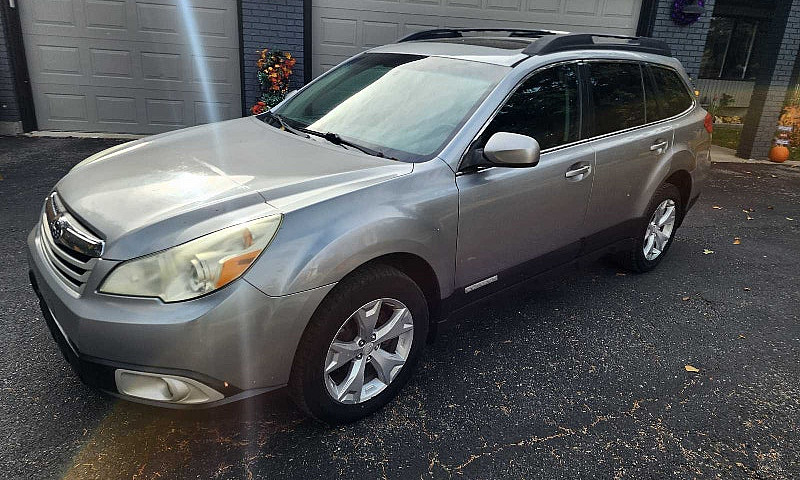 2010 Subaru Outback ...