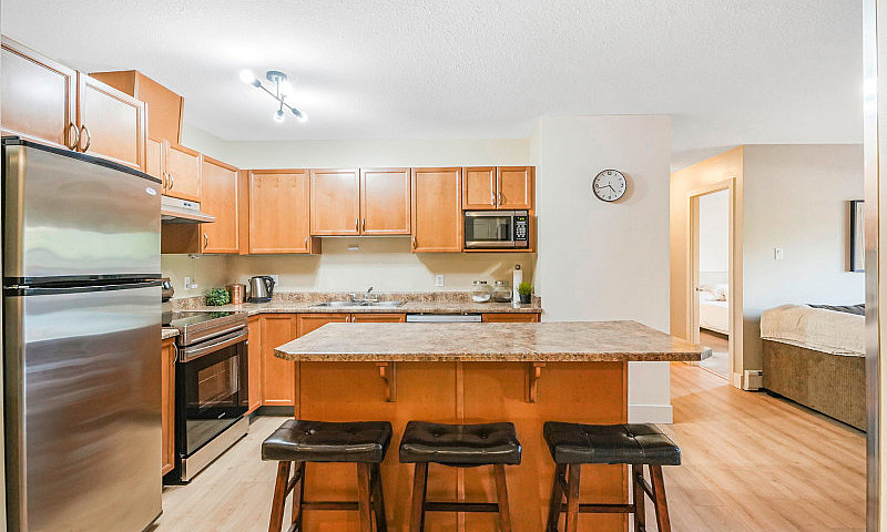 2 Bed + Den 2 Bath C...