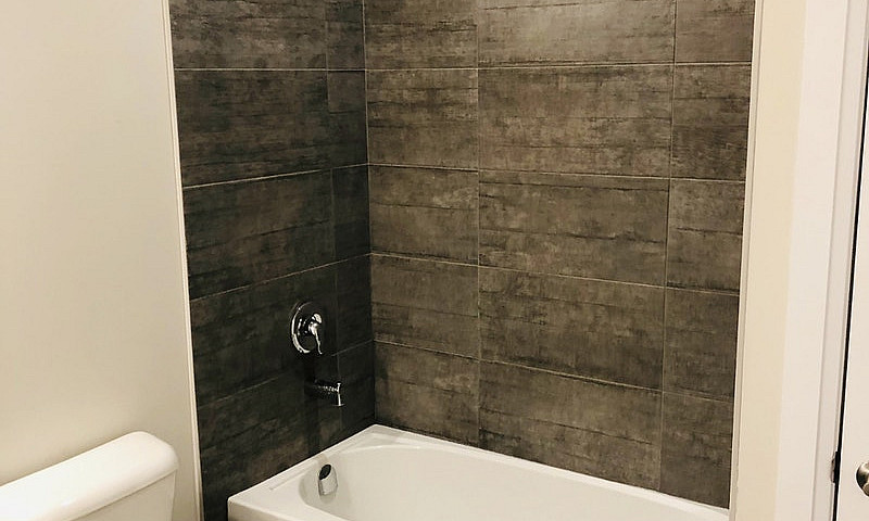 Modern 2-Bedroom Lux...