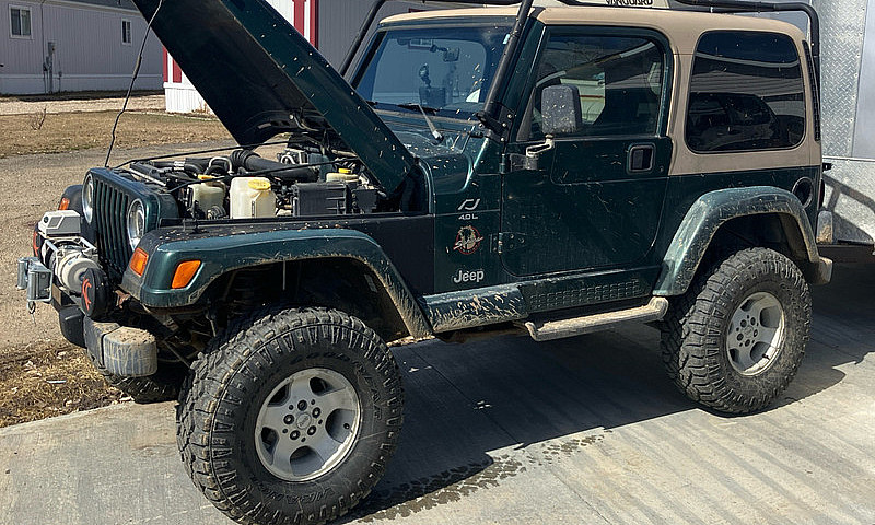 1999 Tj Sahara Jeep...