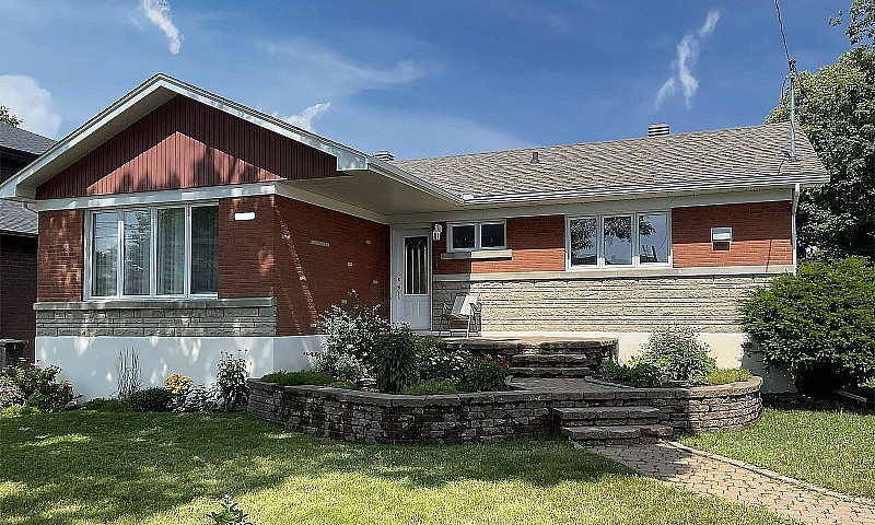 Bungalow À Saint-Léo...