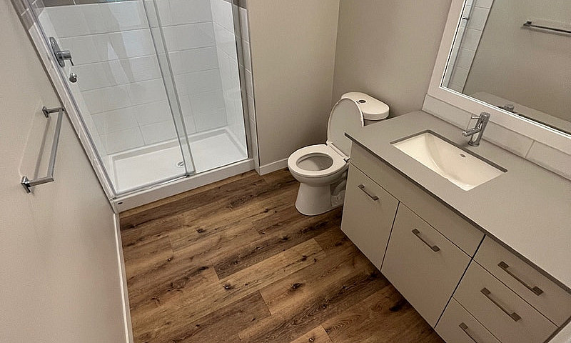 2 Bed 2 Bath In Glen...