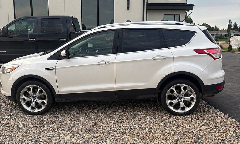 Ford Escape Titanium...