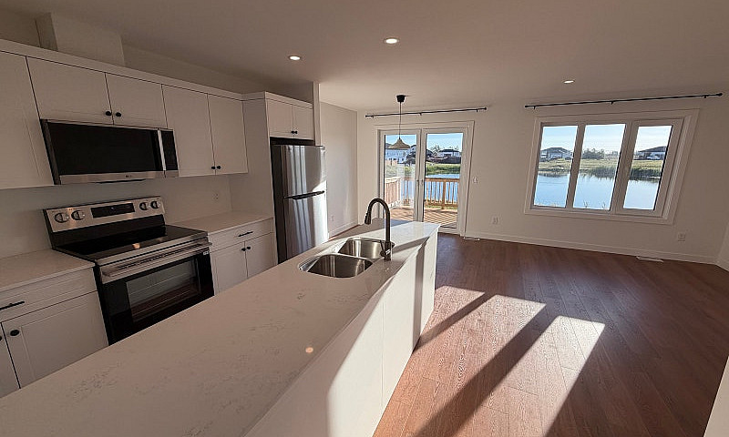 Brand New 3 Bdrm 2.5...