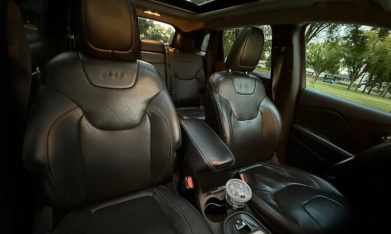 Jeep Cherokee Limite...