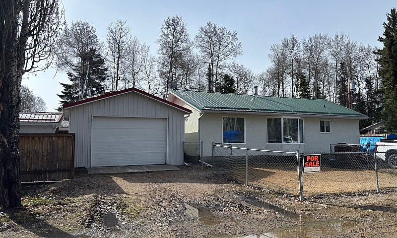 Two Houses / Cabins ...
