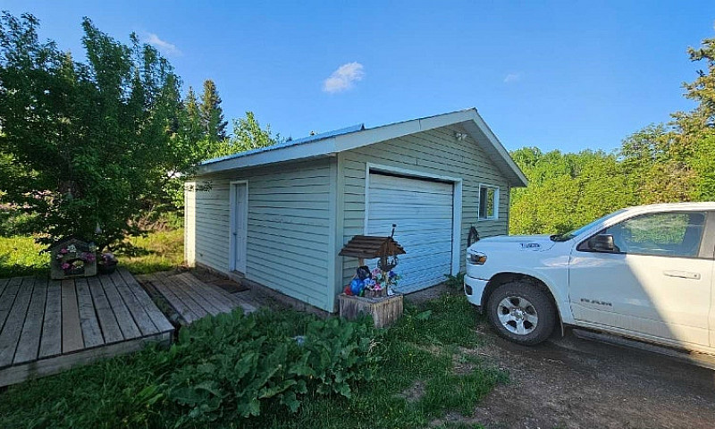 Rural Acreage With H...