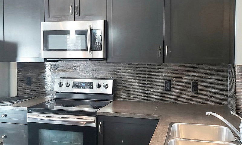 3 Beds 2.5 Baths - T...