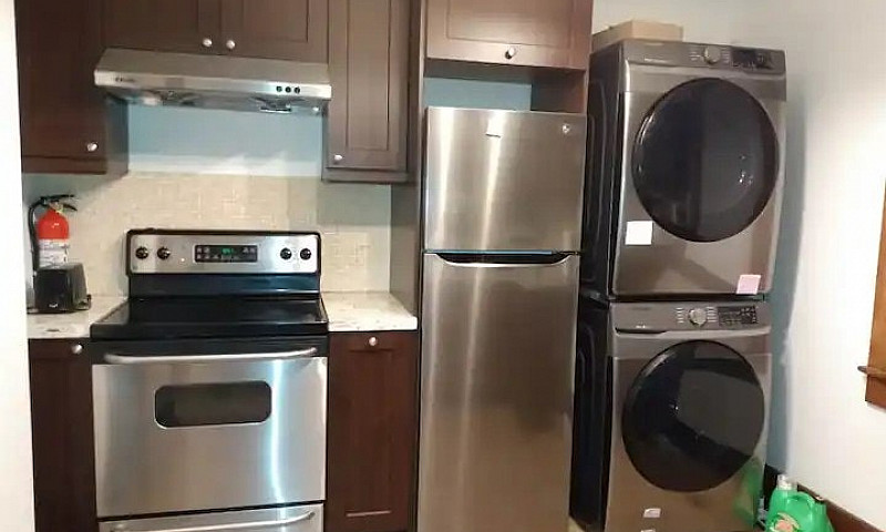 3 Bed 1.5 Bath House...