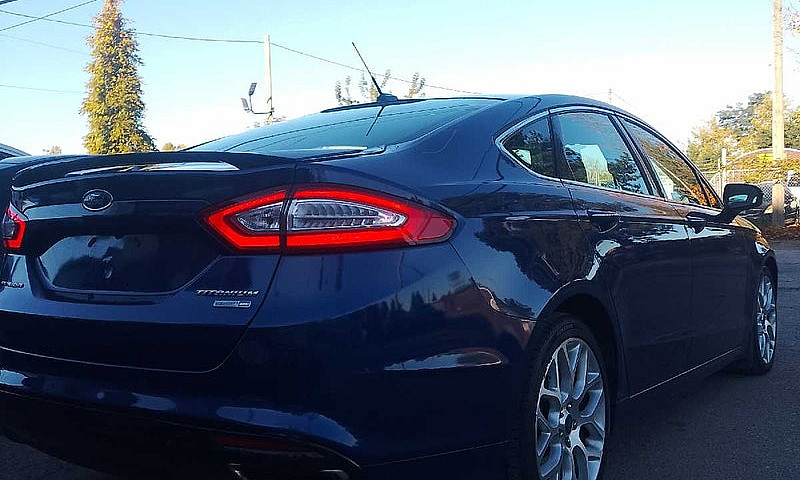 2014 Ford Fusion Tit...