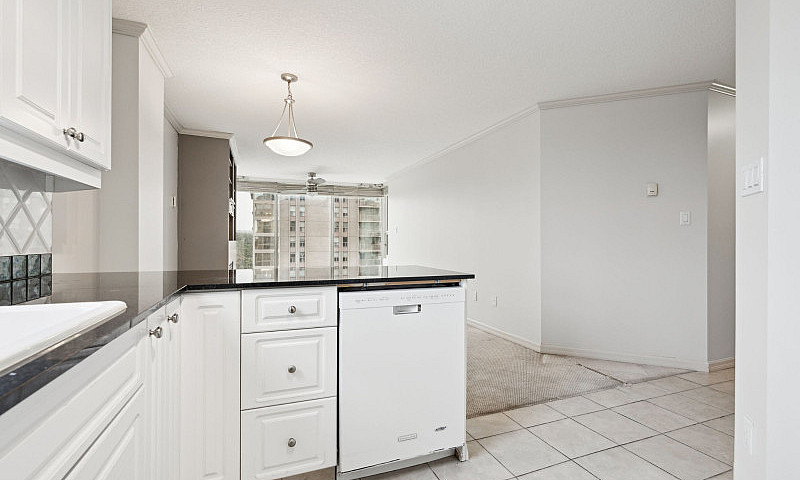 2 Bed, 2 Bath Condo ...