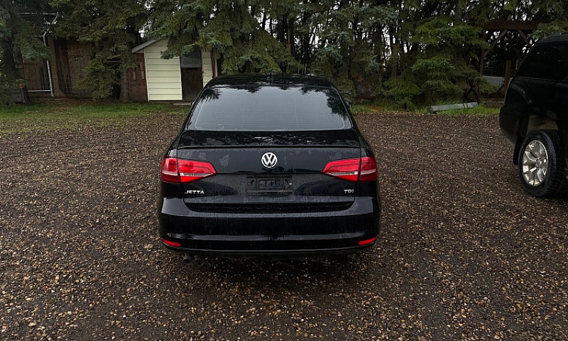 2015 Volkswagen Jett...