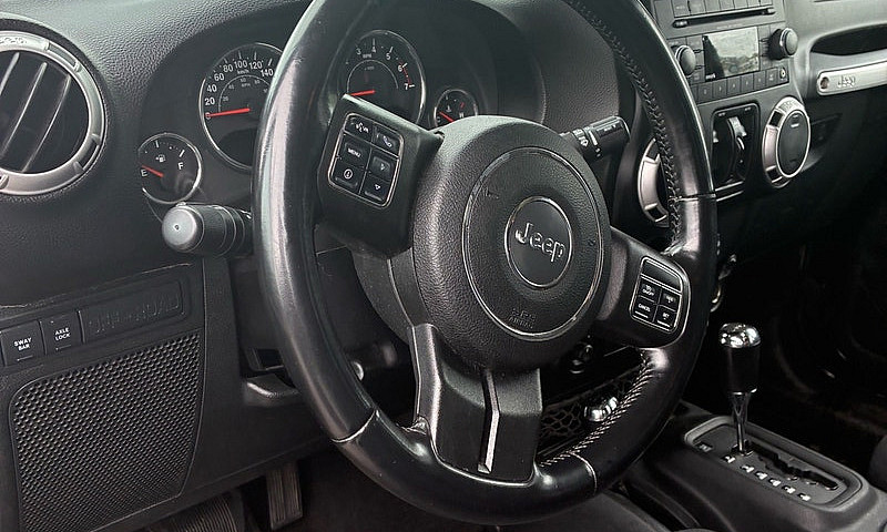 Jeep Wrangler Unlimi...