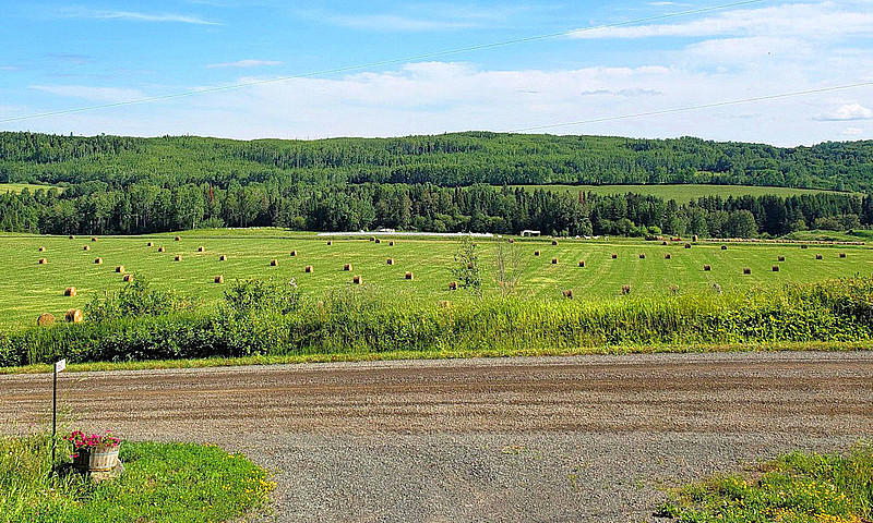 10 Acre Hilltop Home...