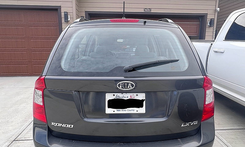 2007 Kia Rondo Suv 6...