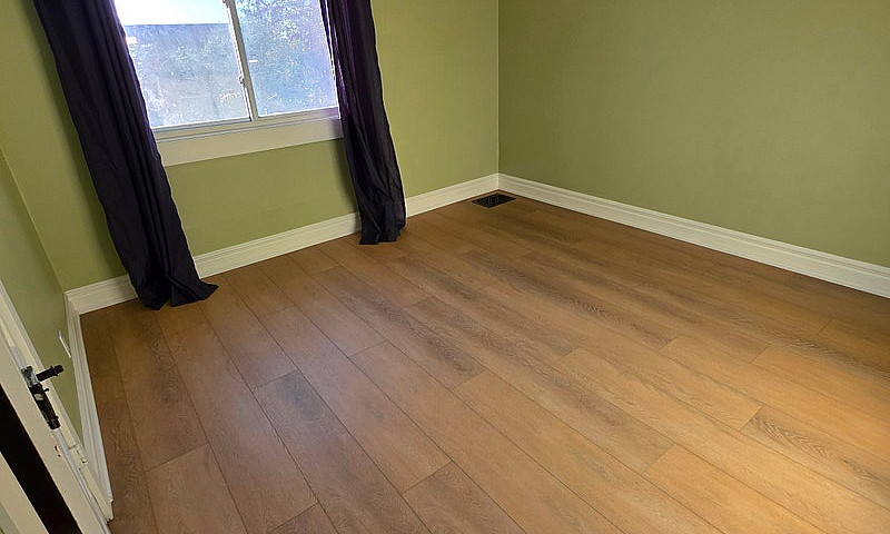 Large 4 Bedroom Heri...