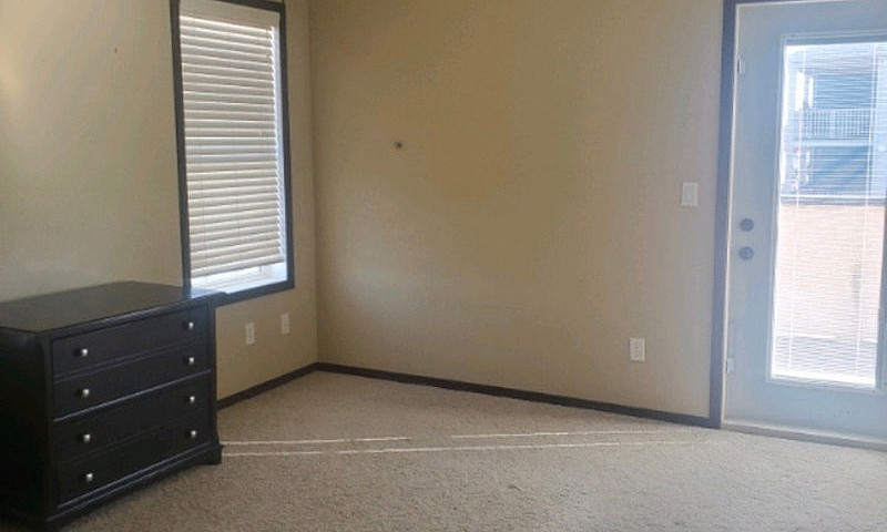 Red Deer Condo … Hea...