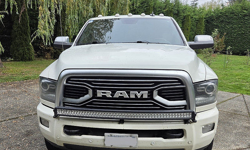 Ram 3500 Limited Meg...