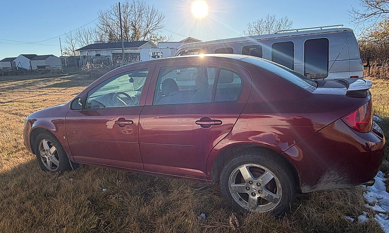 2005 Pontiac G5...