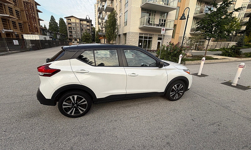 2018 Nissan Kicks Sv...