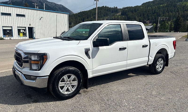 2023 Ford F150 Xlt 4...