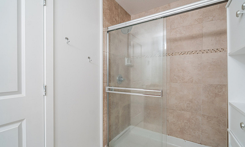 Available! #309 3331...