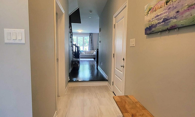 Townhouse In Barrhav...