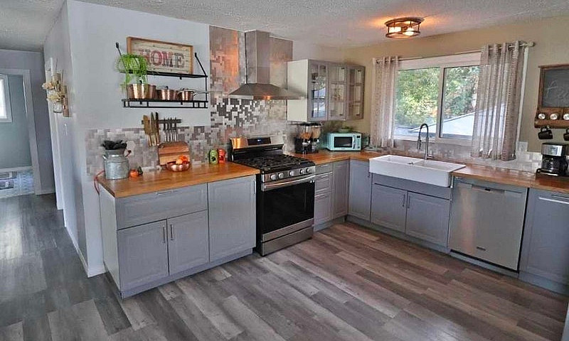 5 Bedroom Home In Ma...
