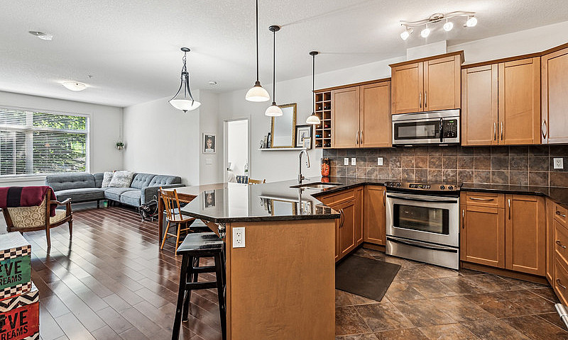 Condo For Sale! 2Bed...