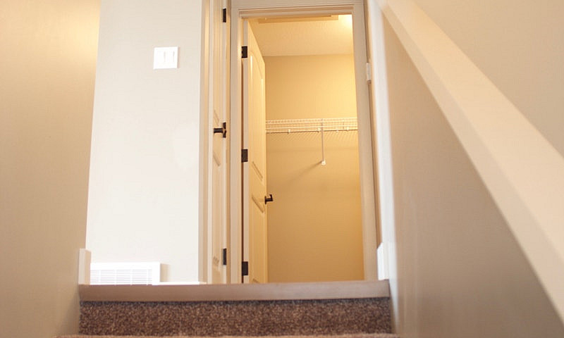 3 Bedroom / 2 Bath U...