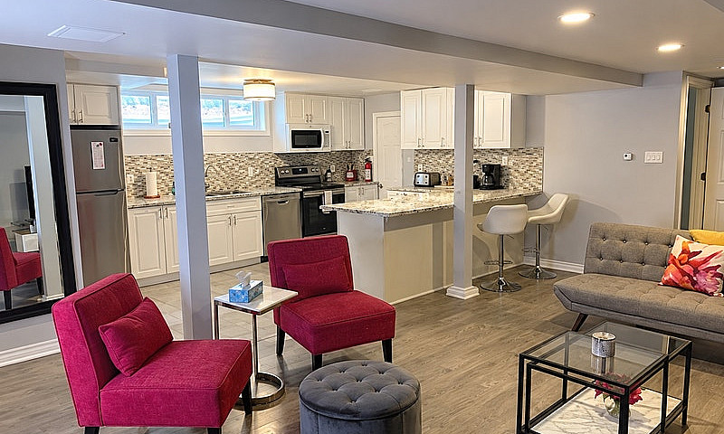 Spacious 2-Bedroom I...