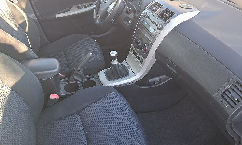 2009 Toyota Corolla ...